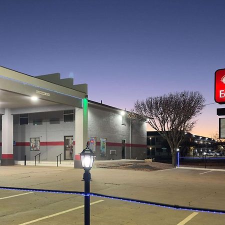 Econo Lodge Tucumcari Route 66 Exterior photo